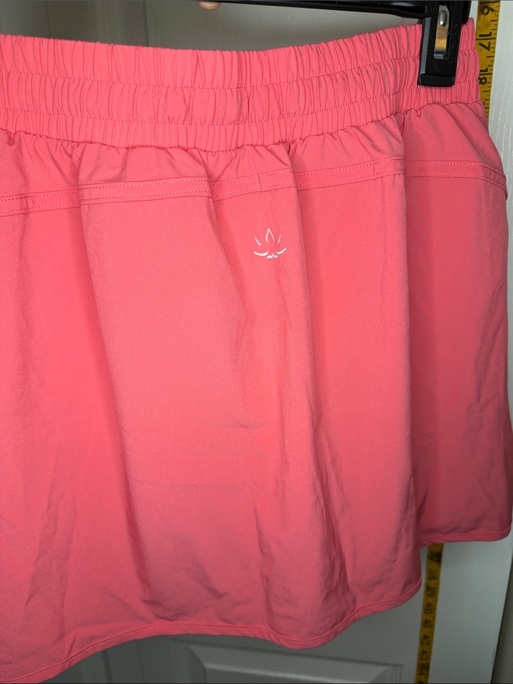 Beyond Yoga Pink Drawstring Active Skort - Picture 4 of 4
